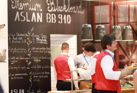 ASLAN_BB_910_selbstklebend_Tafel_fluessigkreide_12